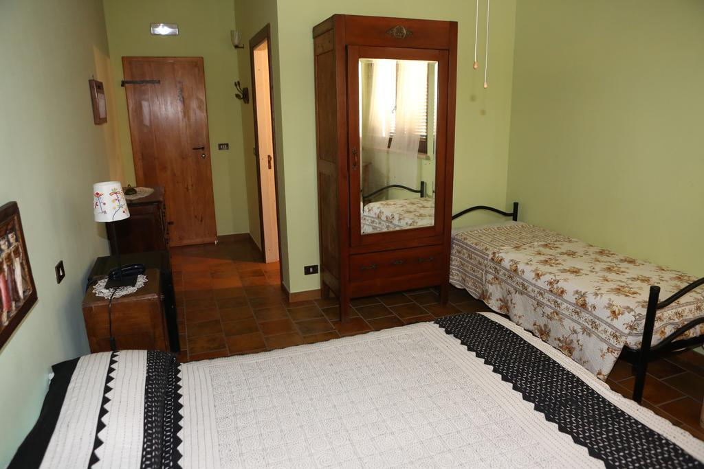 La Locanda Del Picchio Country House Morro dʼOro Exterior foto